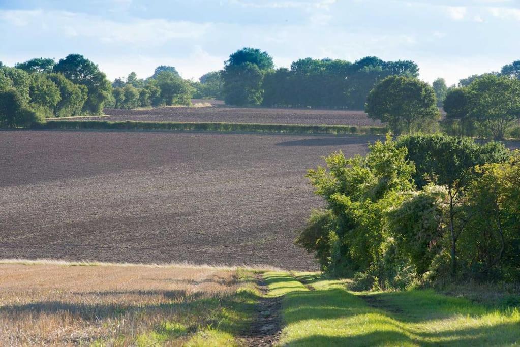 The Stables, Relax In 5 Star Style And Comfort With Lovely Walks All Around Maplestead 외부 사진