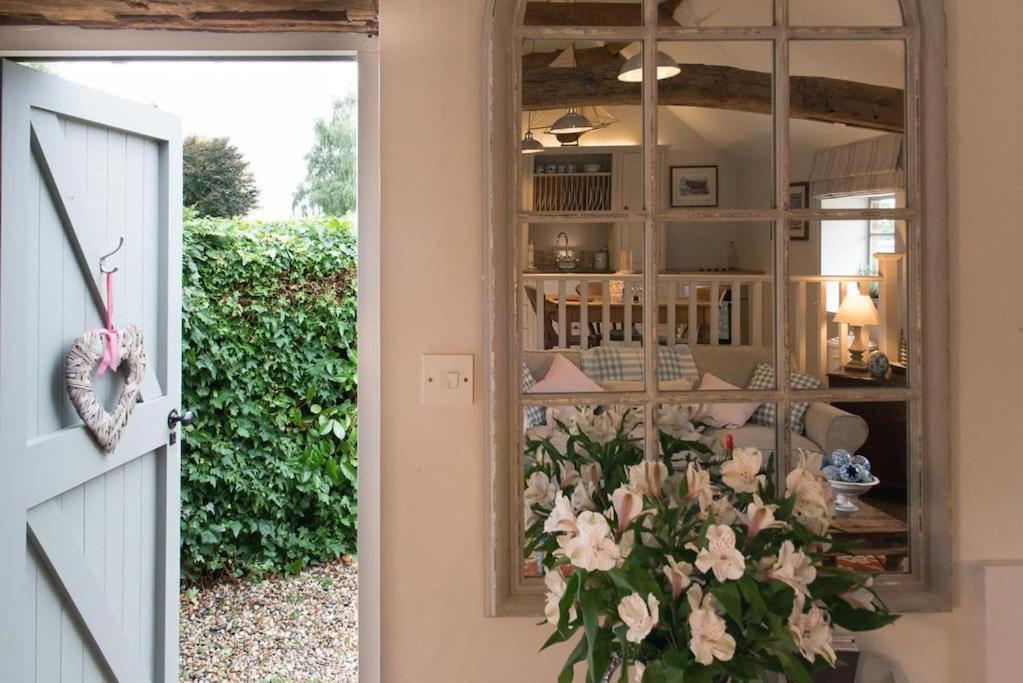 The Stables, Relax In 5 Star Style And Comfort With Lovely Walks All Around Maplestead 외부 사진